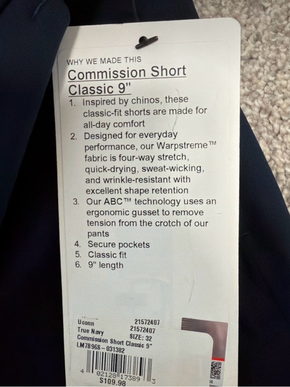 *NEW WITH TAGS* LULULEMON UCONN Huskies Commission Short Classic 9" Navy Size 32 - Picture 3 of 3